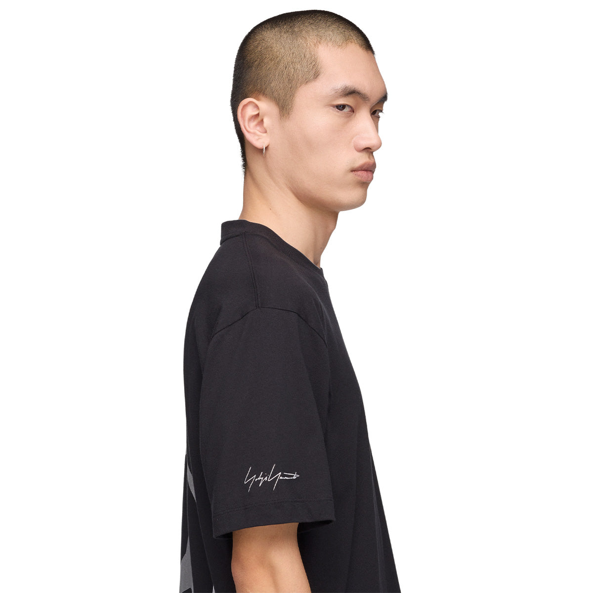 + Mercedes-AMG PETRONAS F1 Team Star Tee 'Black'