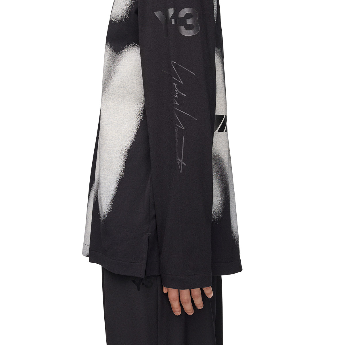 + Mercedes-AMG PETRONAS F1 Team Yohji L/S Tee 'Black'