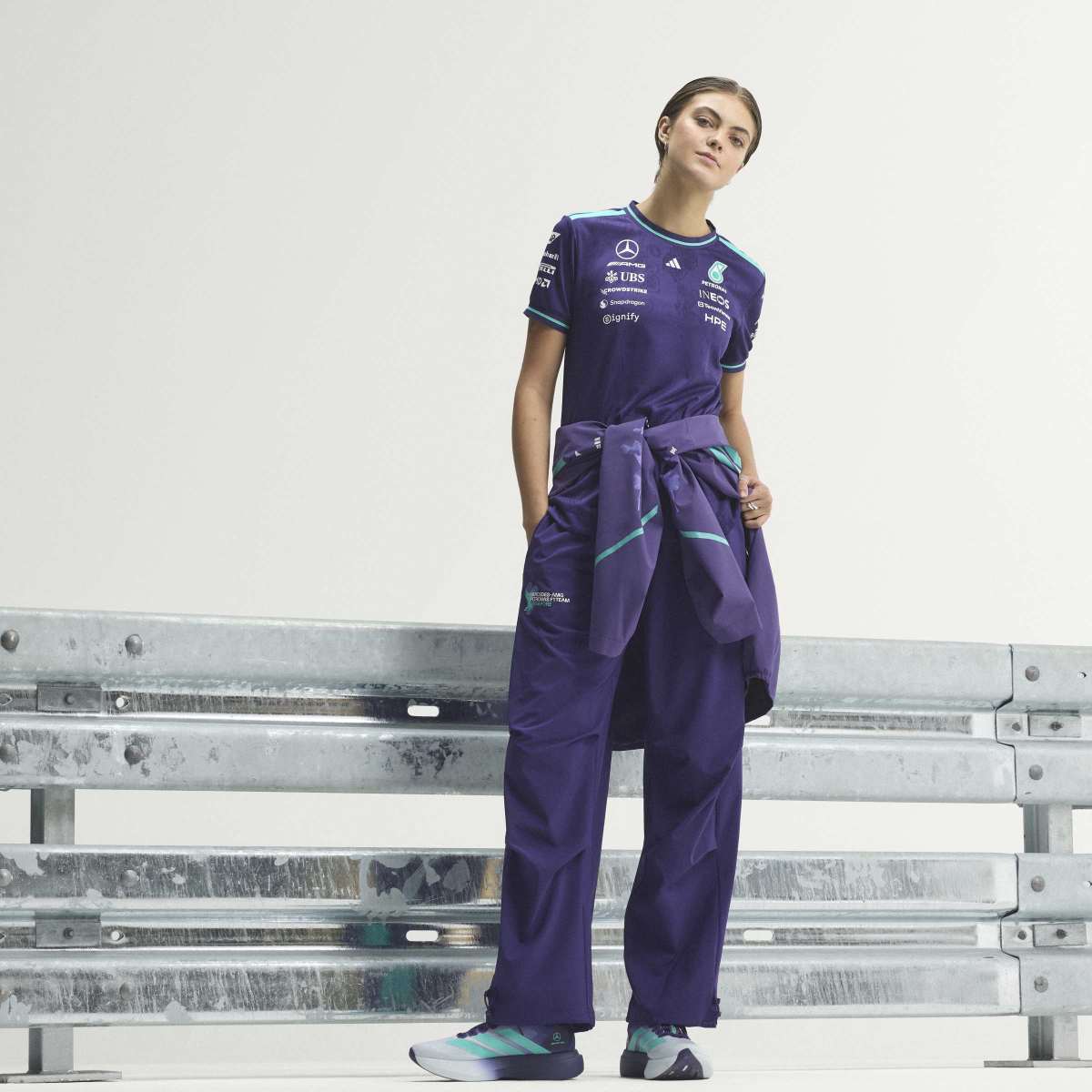 + Mercedes-AMG Petronas F1 Team Vanda Bloom Wmns Driver Jersey 'Dark Purple'