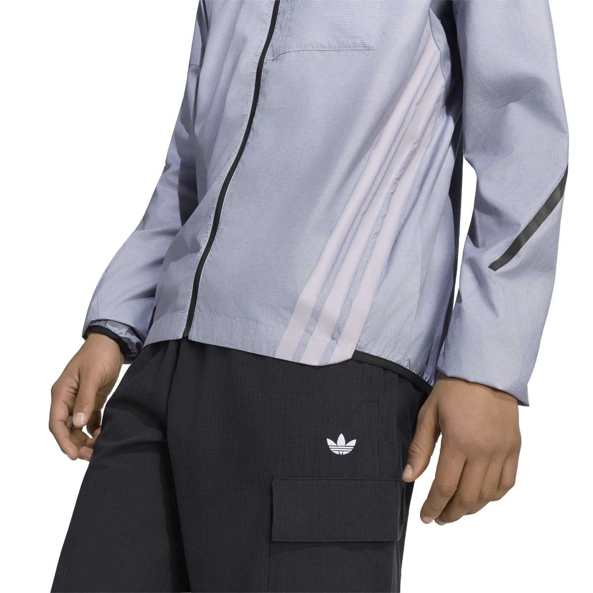 + Mercedes-AMG Petronas F1 Windbreaker 'Grey'