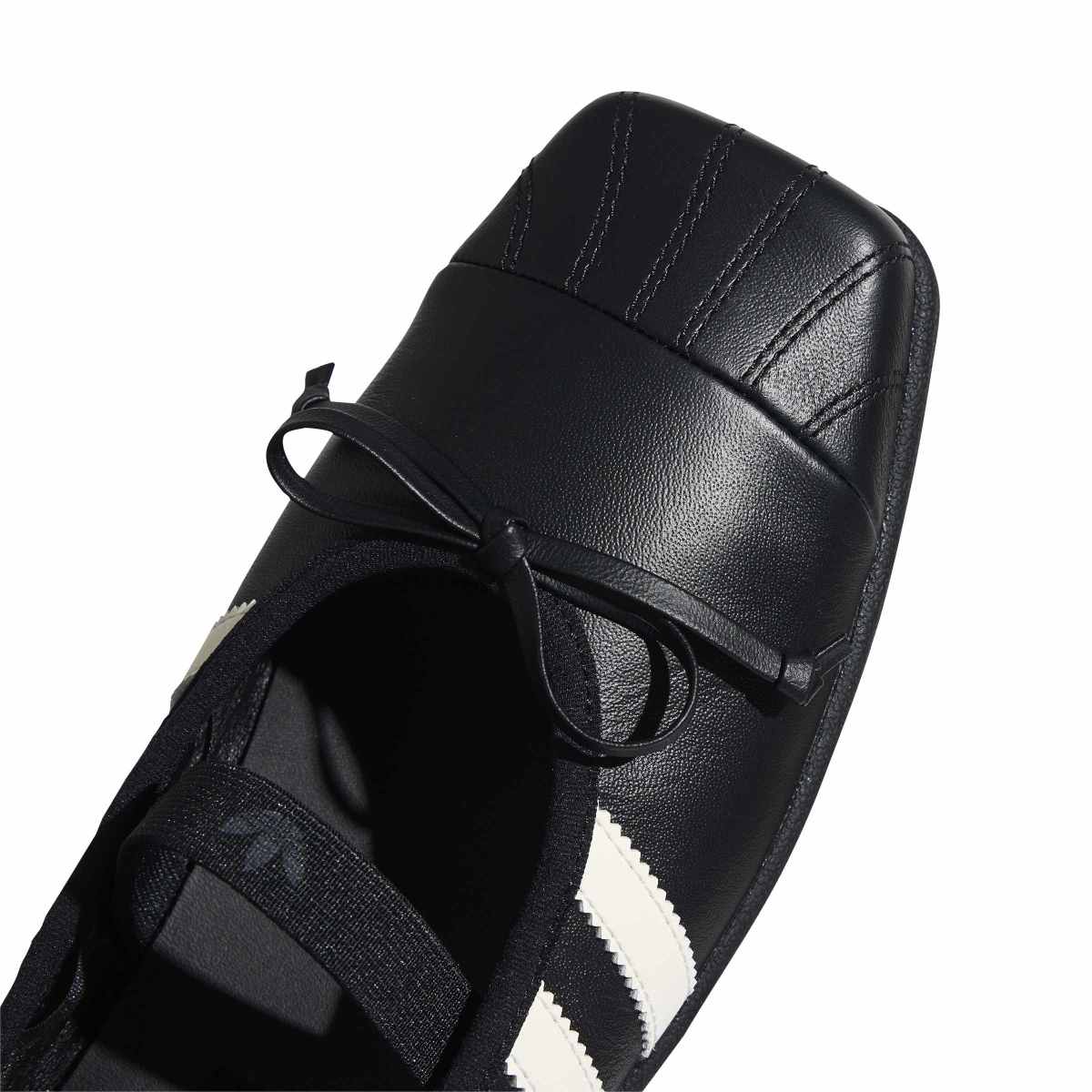 + Jennie Wmns Superstar SQ Ballet 'Core Black'