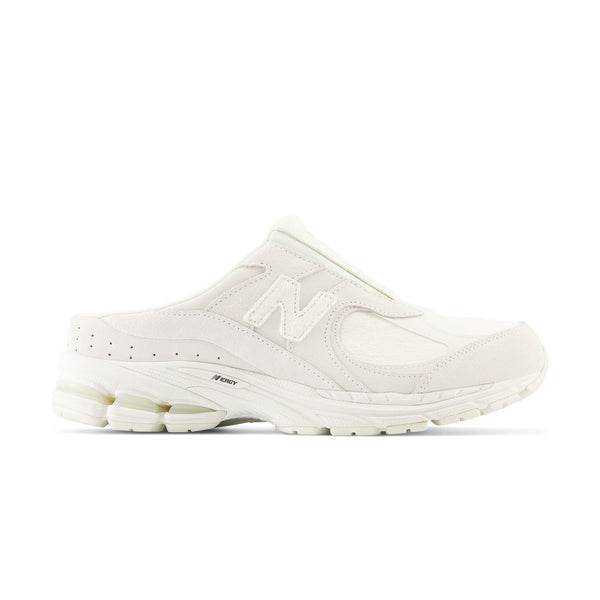 990v3 on sale slip on