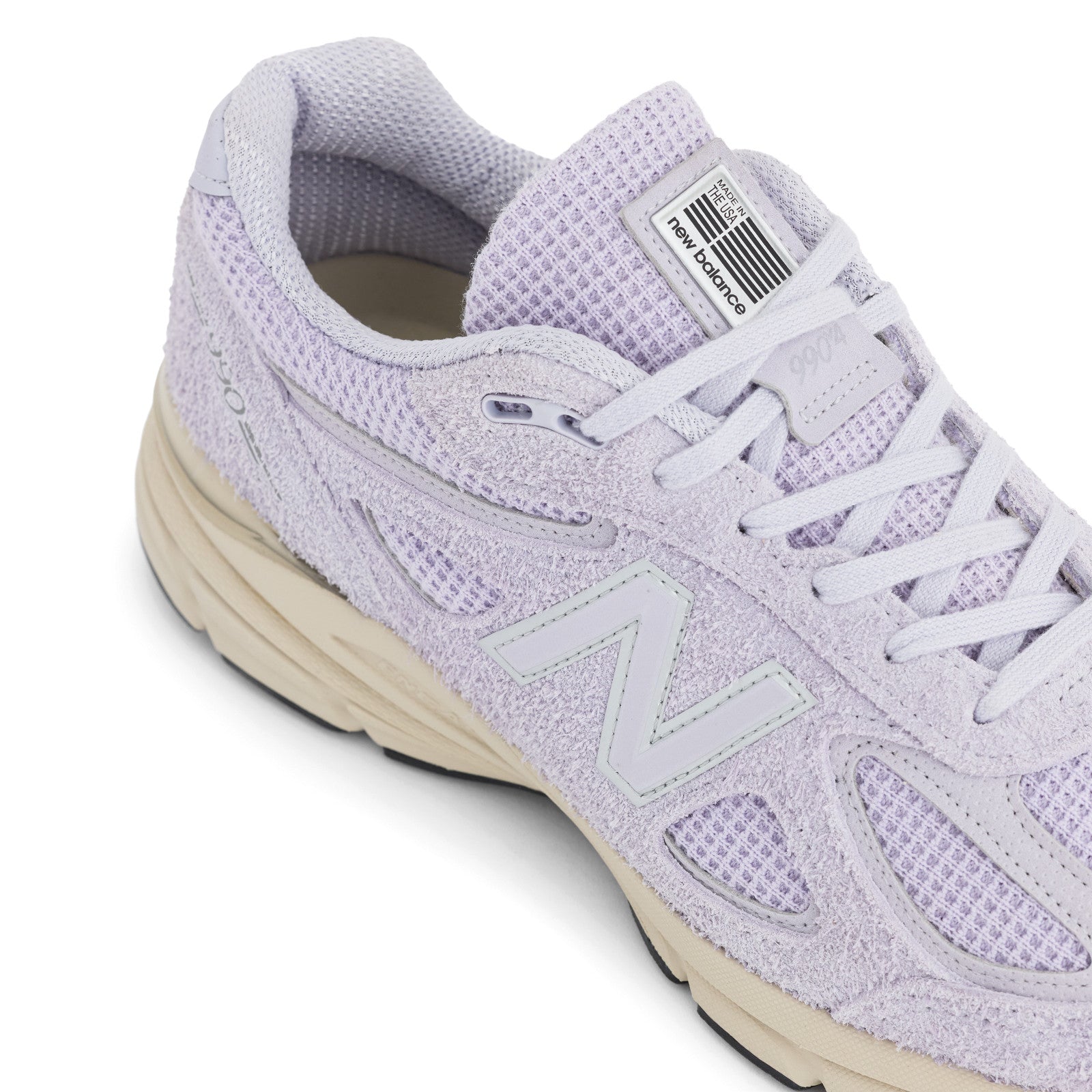 in USA 990v4 'Violet Timberwolf'