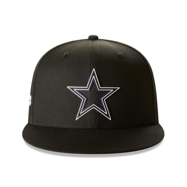 New Era NFL Black Collection Dallas Cowboys Bobble Beanie Hat