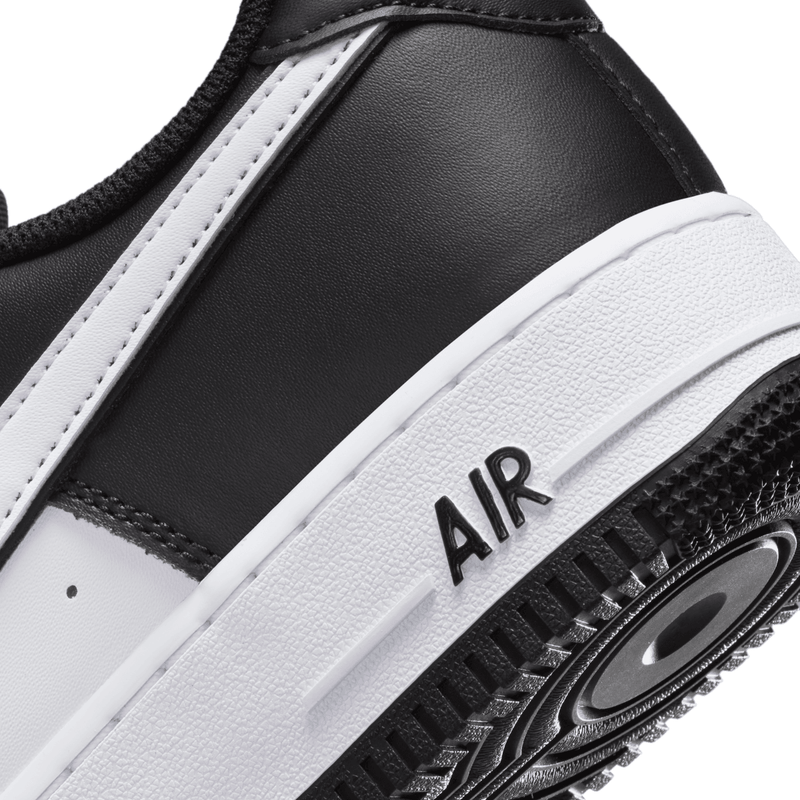 Nike Air Force 1 07 Black White WitzenbergShops