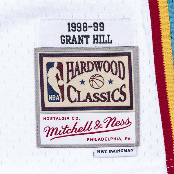 Detroit Pistons Grant Hill Hardwood Classics Road Swingman Jersey by  Mitchell & Ness - Youth