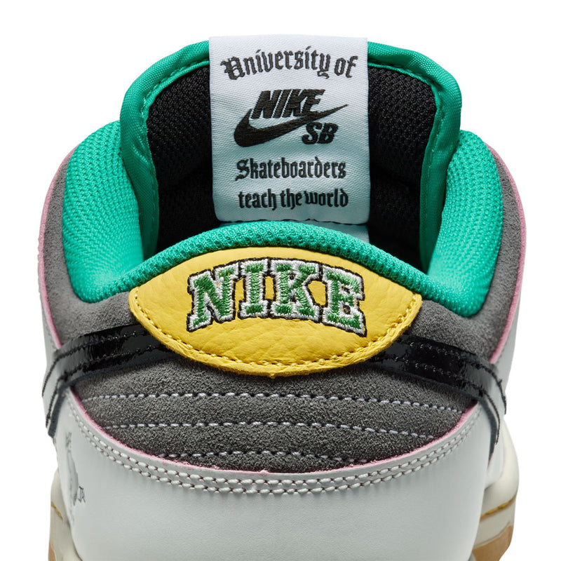 + CSEF SB Dunk Low Pro QS 'White Black'