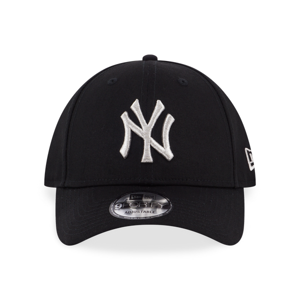 940 MB Silver New York Yankees 'Black'