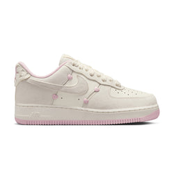 Wmns Air Force 1 '07 LX 'Valentine’s Day'