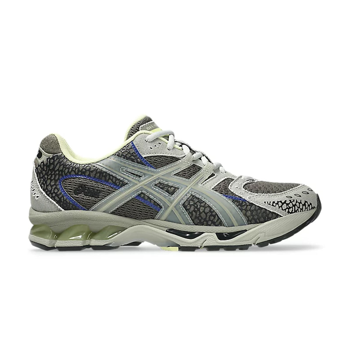 + 18 EAST Gel-Nimbus 10.1  'Canteen Abbey Stone'