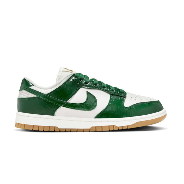 Wmns Dunk Low LX 'Gorge Green'