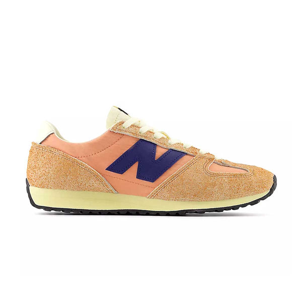 471 'Peach Nectar Blue Oyster'