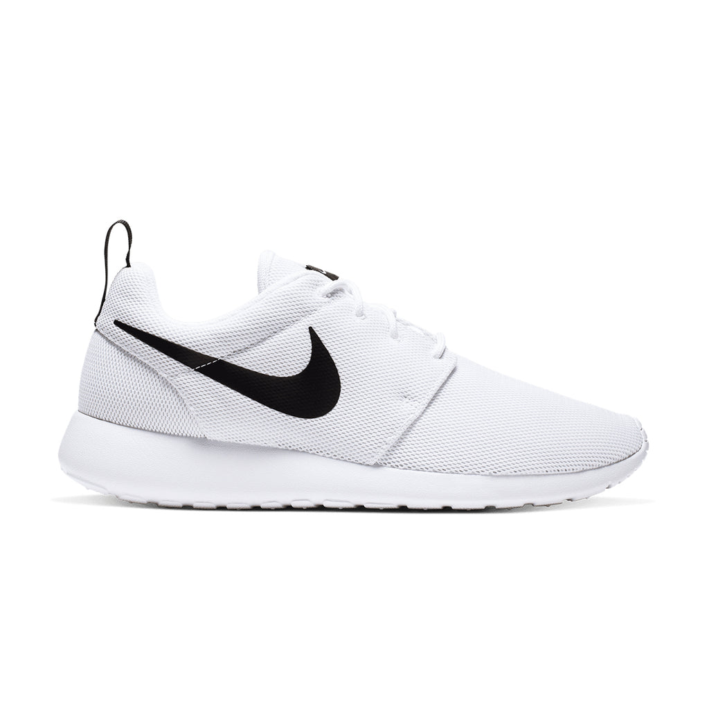 roshe shoes all white