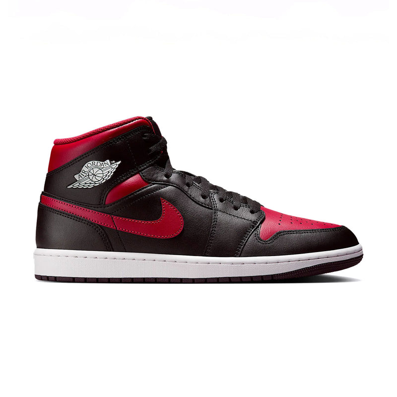 Air Jordan 1 Mid 'Bred'