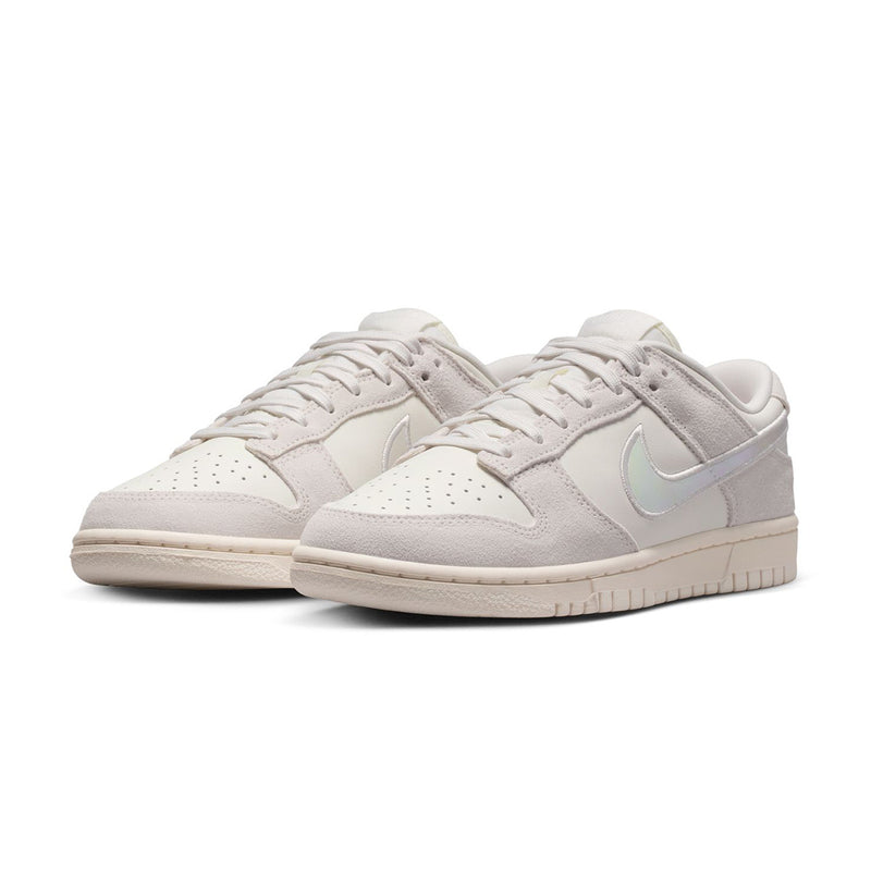 Wmns Dunk Low 'Iridescent'