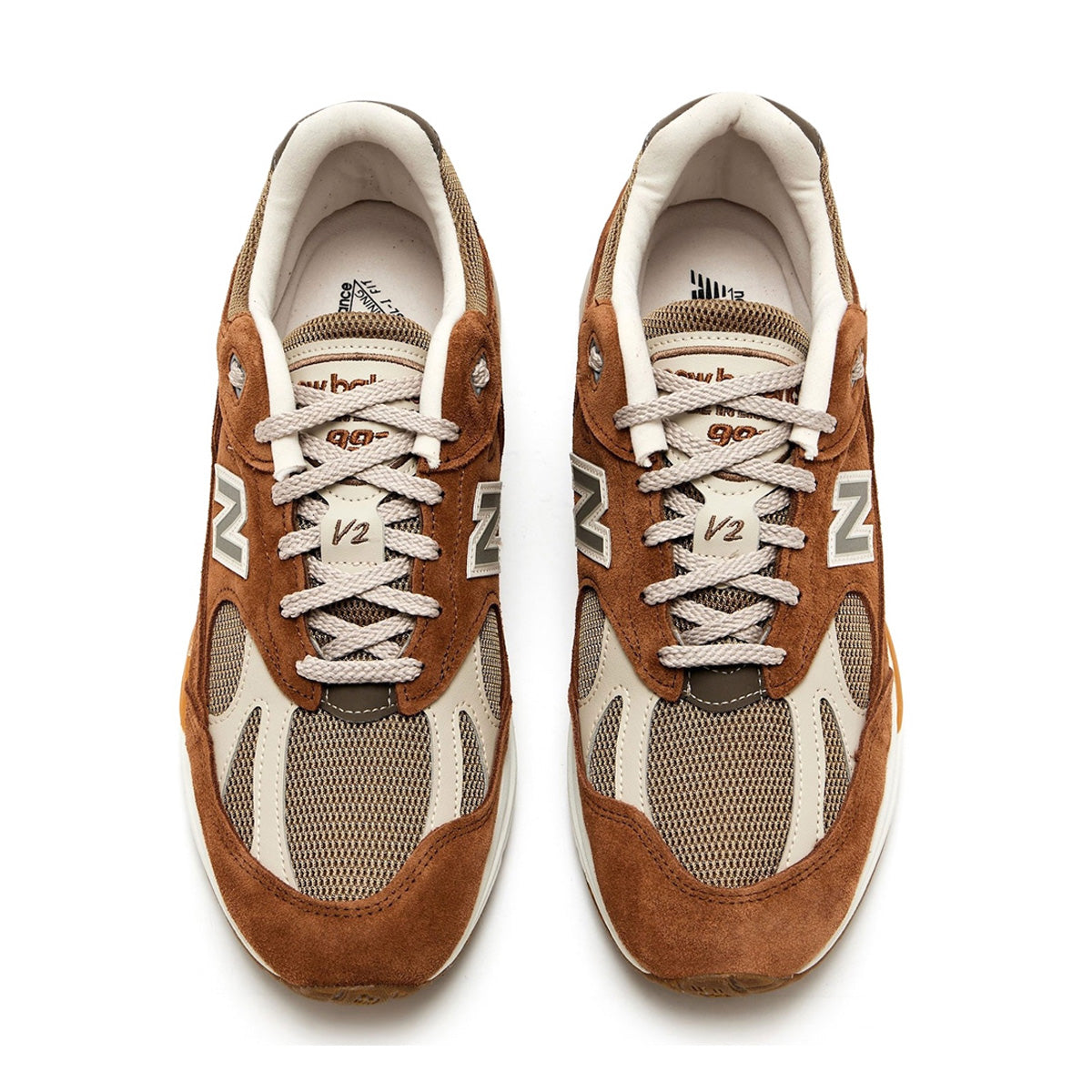 in UK 991 'Caramel Cafe'
