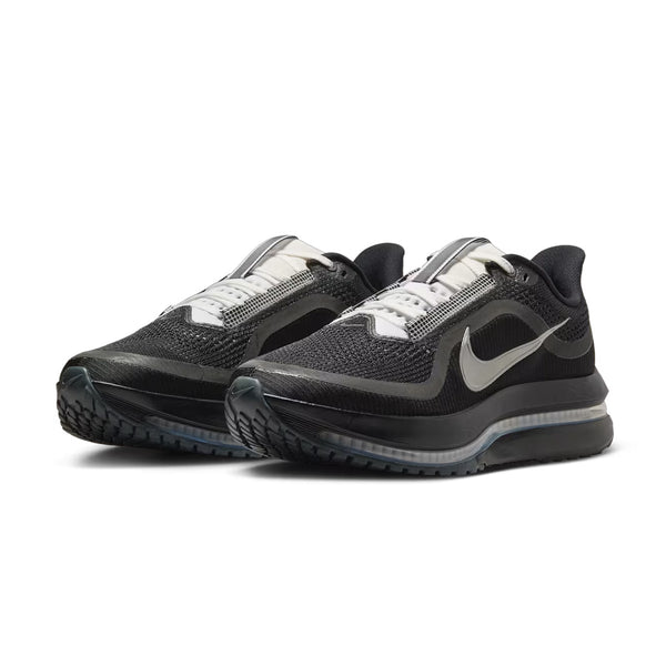 Pegasus Premium SP 'Black Metallic Silver'