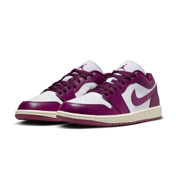 Wmns Air Jordan 1 Low 'Fireberry'