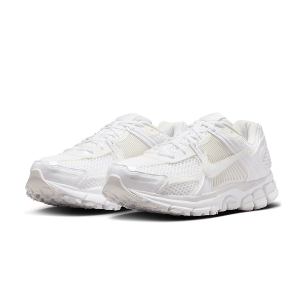 Wmns Zoom Vomero 5 SE 'Triple White'