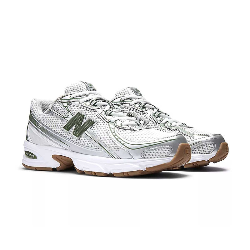 740 'Grey Matter Dark Alpine Green'