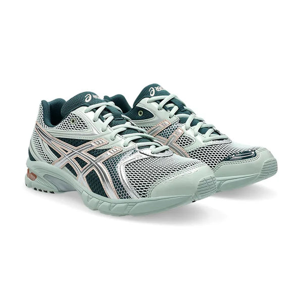 GEL-DS Trainer 14 'Lichen Rock Pure Silver'