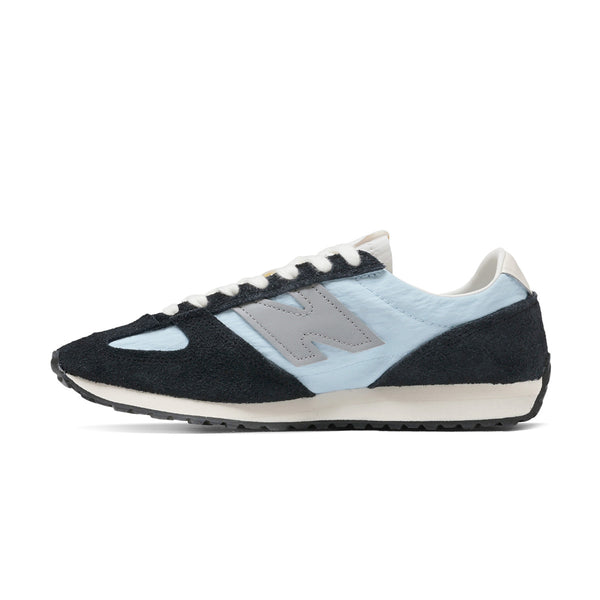 471 'Light Chrome Blue'