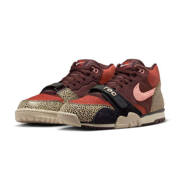 + Arts & Rec SB Air Trainer 1 Qs 'Earth Dusty Peach'