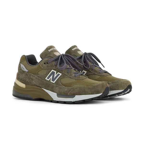 in USA 992 'Dark Camo'
