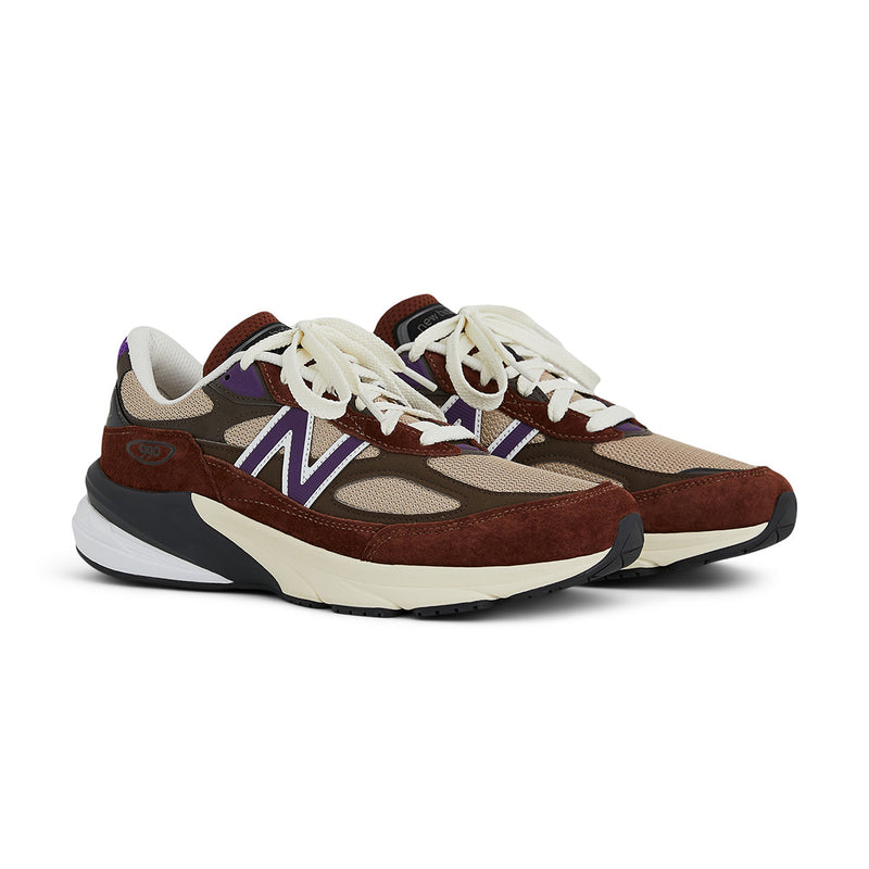 New Balance Hombre 373v2 in Negro Roja