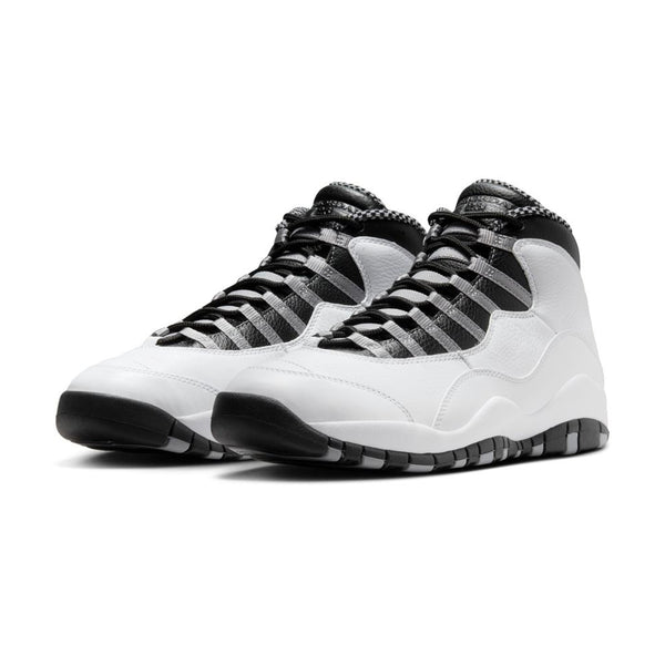 靴 NIKE AIR JORDAN1 MID\"CHICAGO\"BLACK TOE Amazon.com | Nike Mens Air Jordan 1 Mid Chicago Black Toe