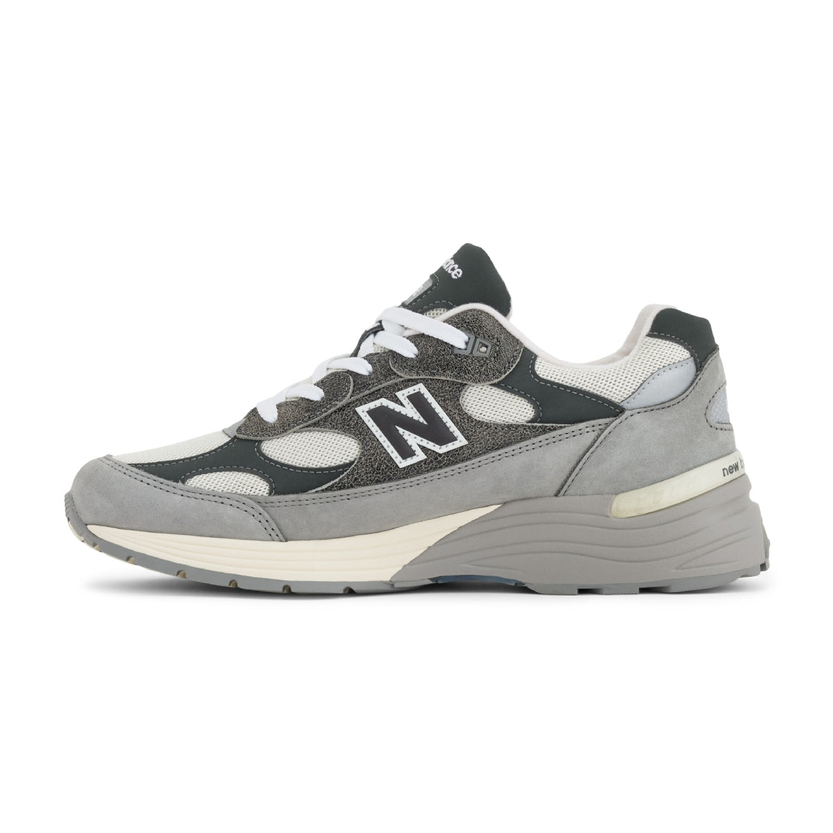 in USA 992 'Shadow Grey'
