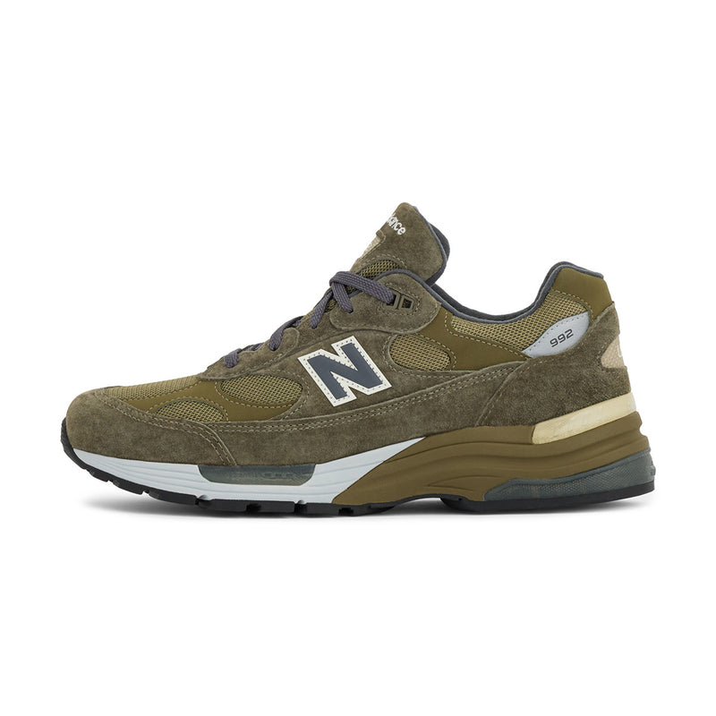 in USA 992 'Dark Camo'
