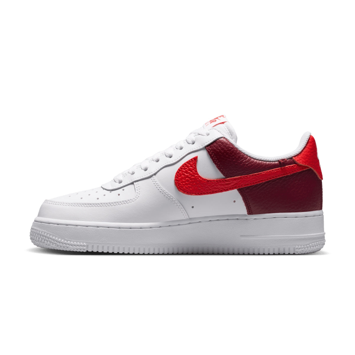 Wmns Air Force 1 '07 'Light Crimson'