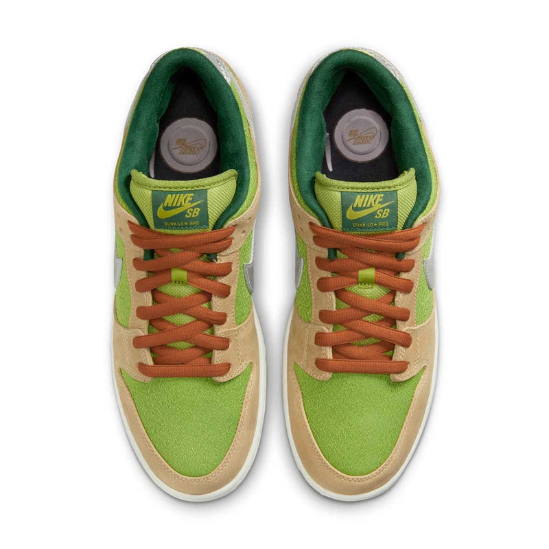 SB Dunk Low Pro 'Escargot'