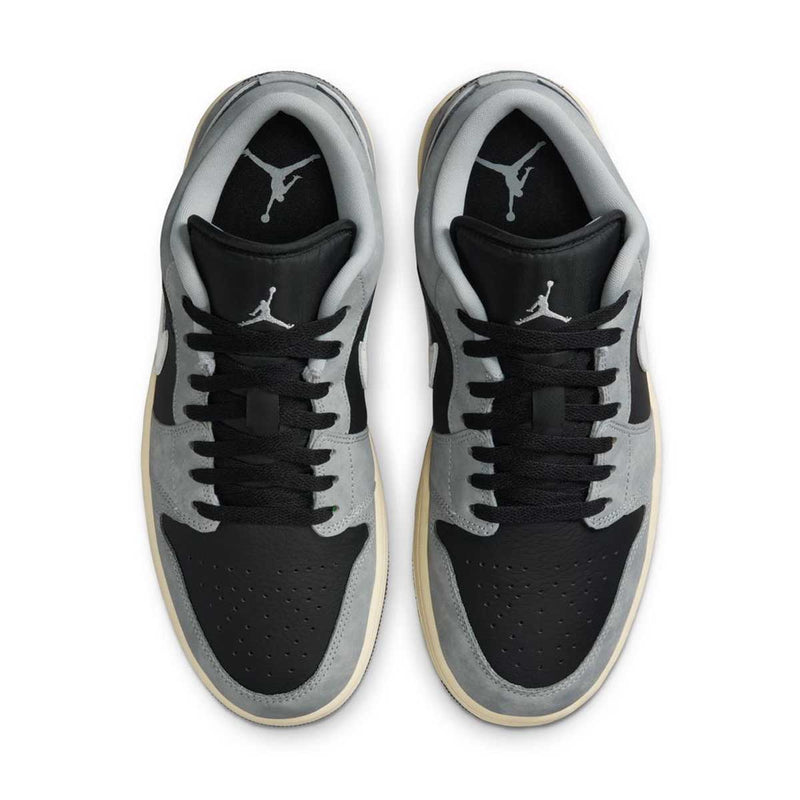 Air Jordan 1 Low SE 'Light Smoke Grey'