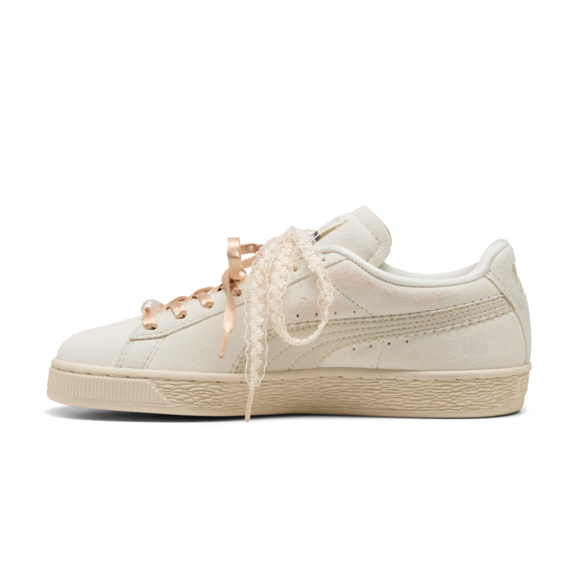 Wmns Suede Bloom 'Frosted Ivory Silver Fog'