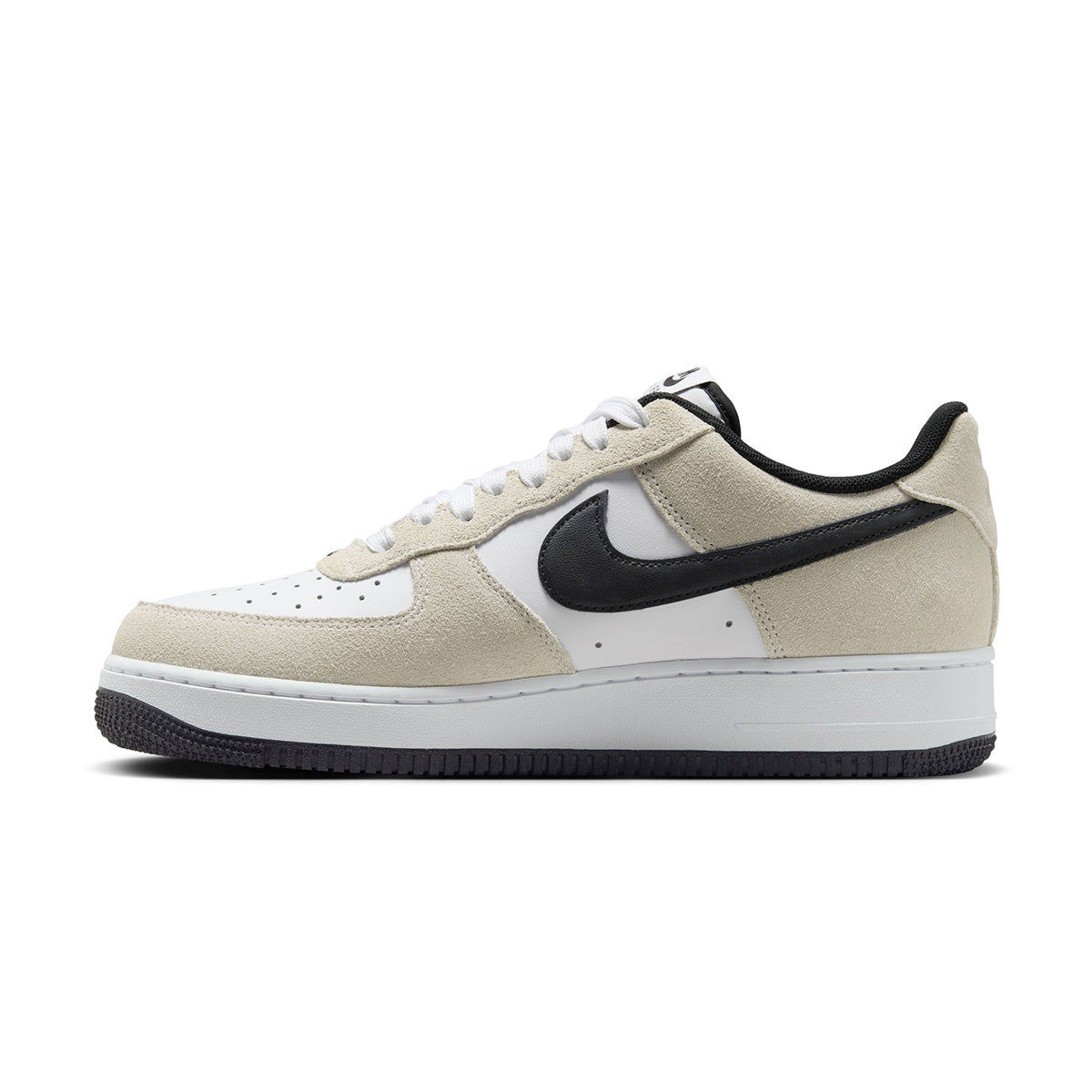 Air Force 1 '07 LV8 'White Black'
