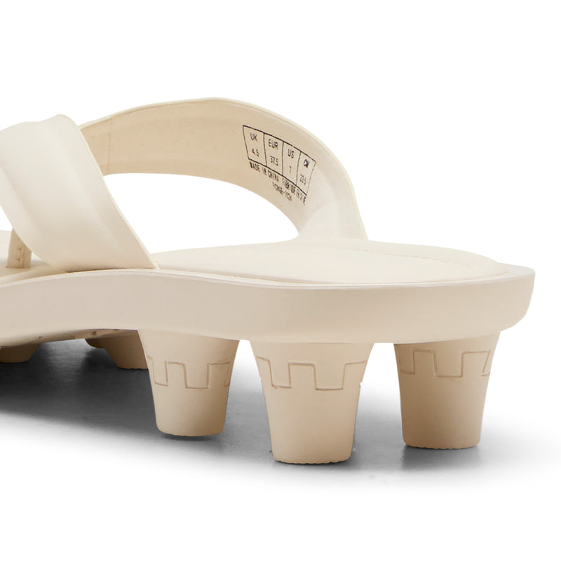 + FENTY Cat Cleat Slides 'Alpine Snow PUMA Gold'