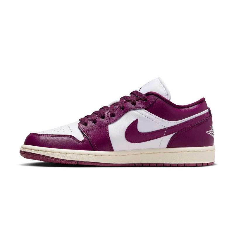 Wmns Air Jordan 1 Low 'Fireberry'