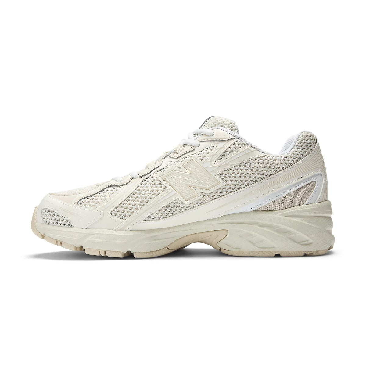 740 'Bisque Angora Seasalt'