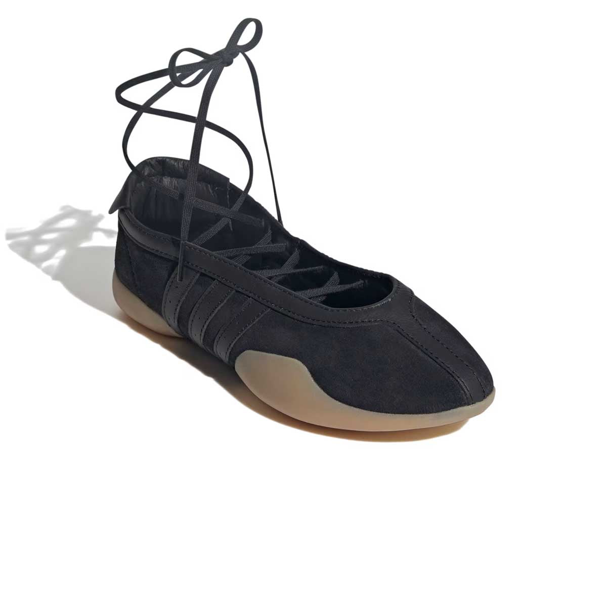 Wmns Taekwondo Mei Ballet 'Core Black Gum'