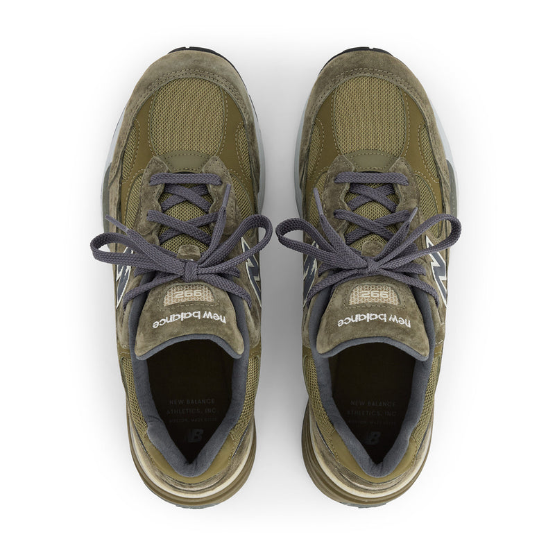 in USA 992 'Dark Camo'