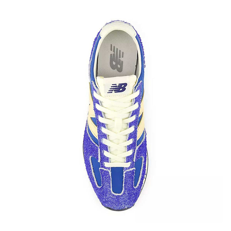 471 'Blue Agate Hay'