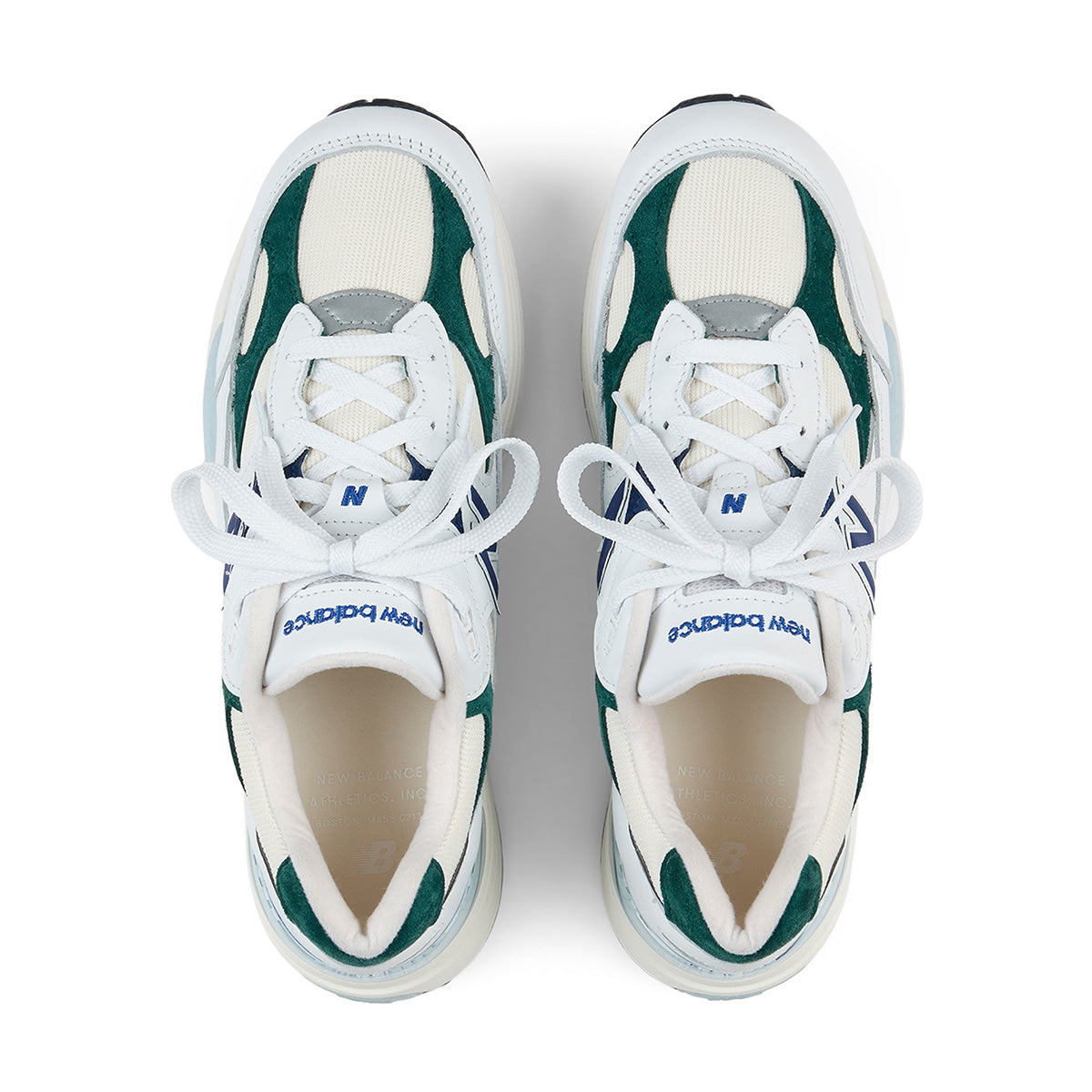 in USA 992 'White Marsh Green'