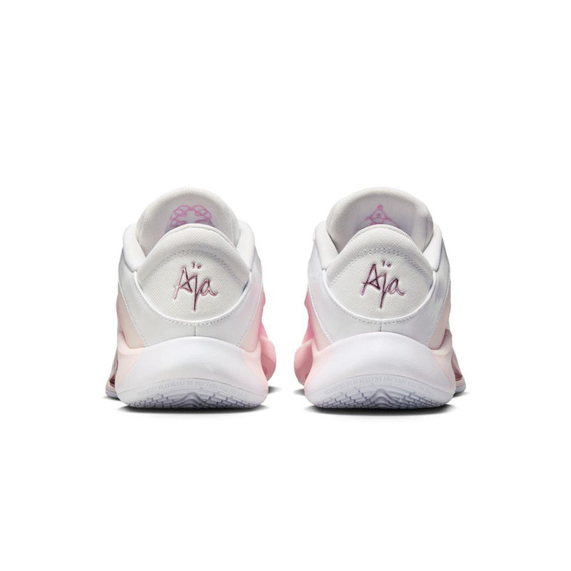 Wmns A 'One Ep 'Birthday Cake'