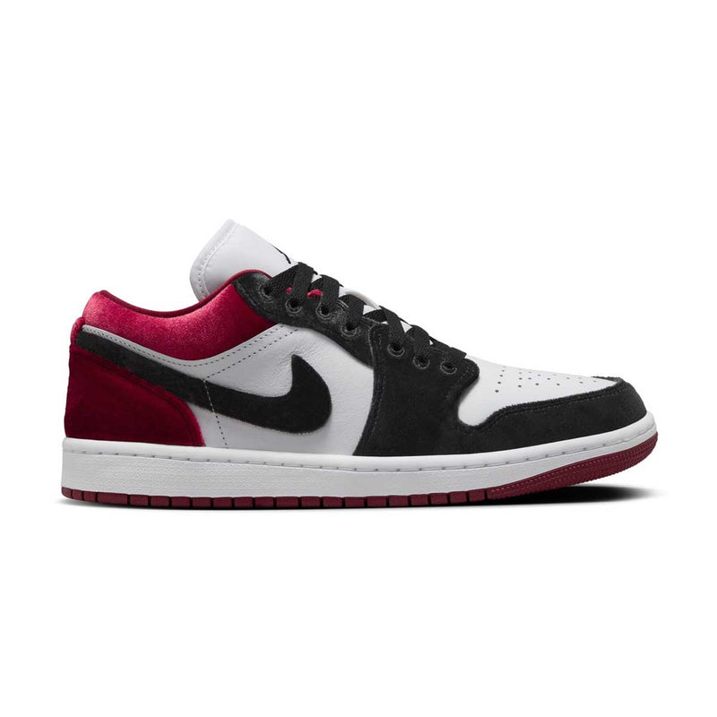 Wmns Air Jordan 1 Low SE 'Velvet Black Toe'