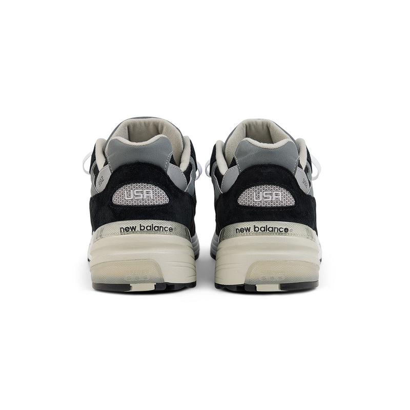 in USA 992 'Black'