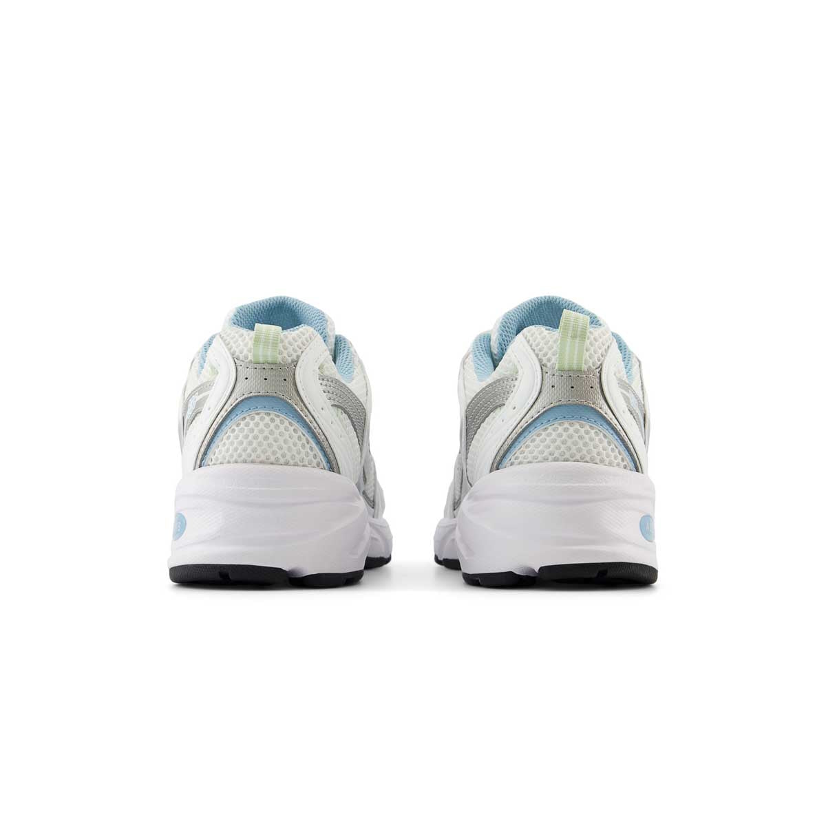 530 'White Silver Metallic Blue'