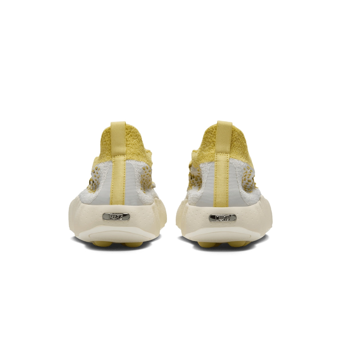 Mind 002 Flyknit 'Light Bone Saturn Gold'