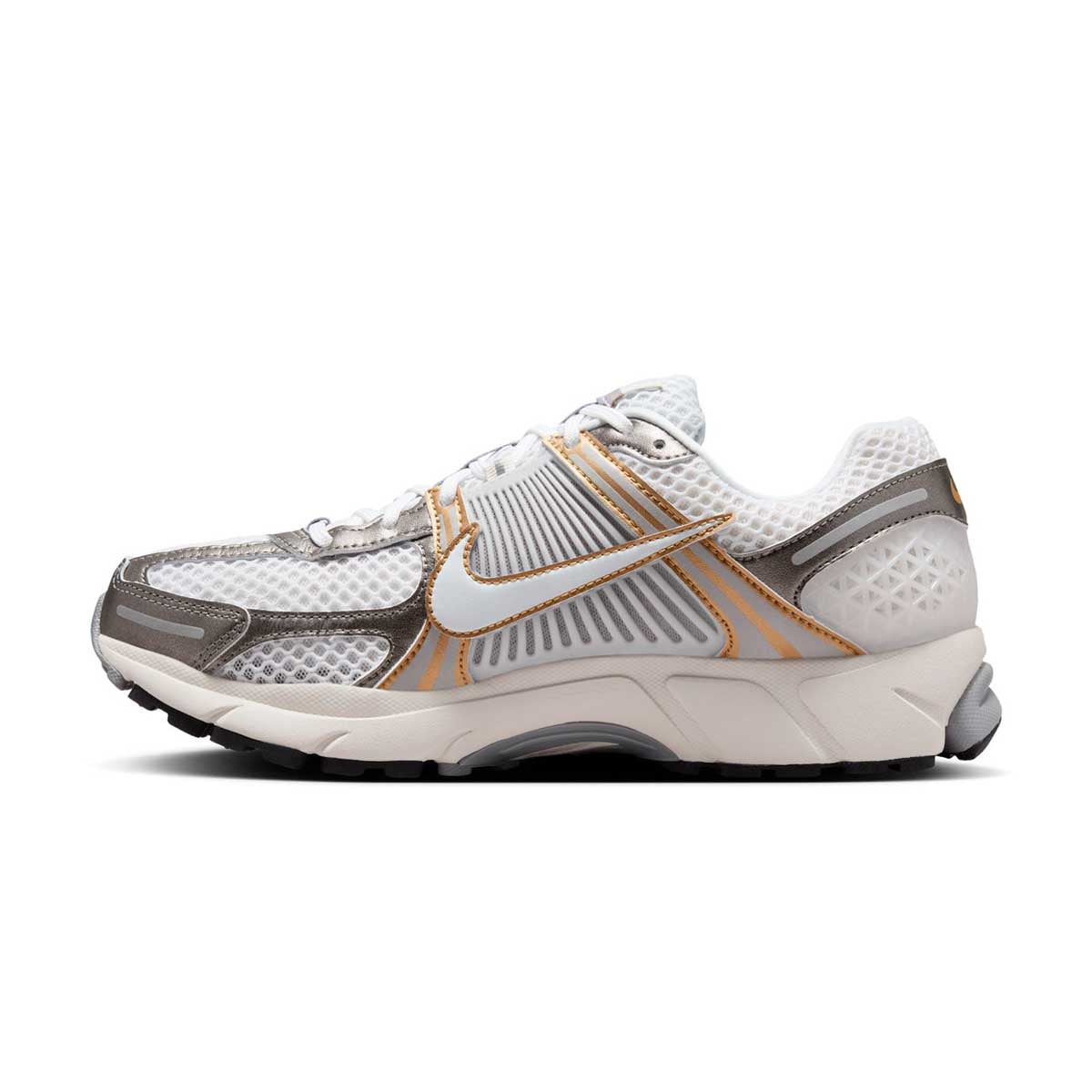 【NIKE】Wmns Air Zoom Vomero 5 ' Tint' Nike Zoom Vomero 5 WMNS Blue Tint / Platinum Tint - May 2025